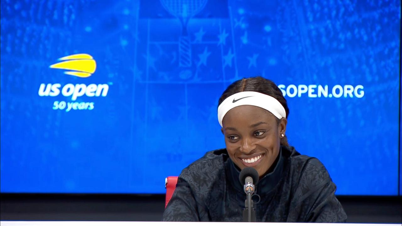 Sloane Stephens Doc & Glo Scholarship3