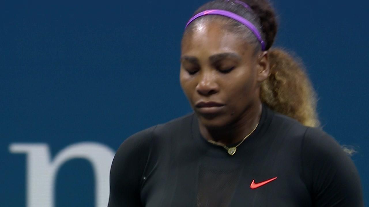 SlamTracker Set Point; Williams wins the point with a forehand winner