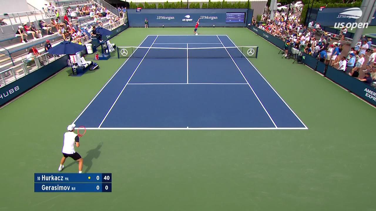 Hubert Hurkacz cruises to a quick win over Egor Gerasimov Official